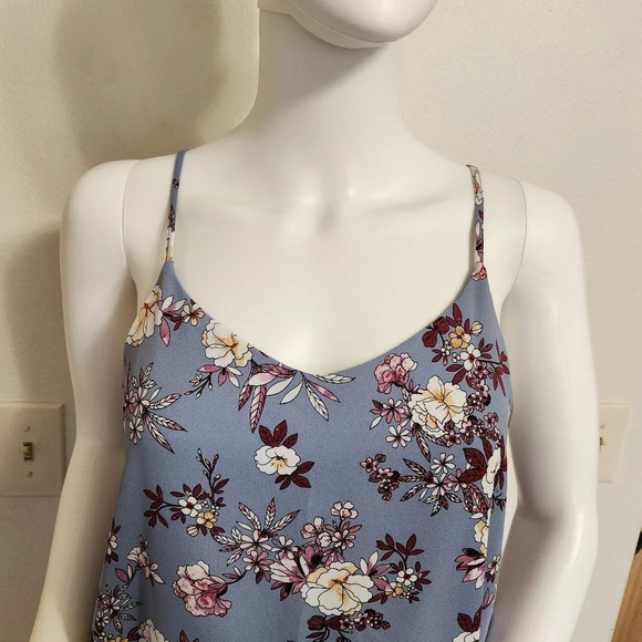 Blue floral Pink Republic tank top size medium‎ - Picture 2 of 10